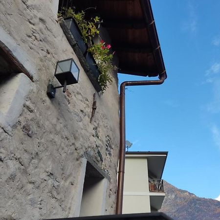 Pietra Viva - Casa Per Vacanze Chiavenna Ngoại thất bức ảnh